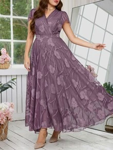 Reflora 大码女士优雅印花连衣裙，夏季婚礼宾客礼服 - 紫色 - 查看 3
