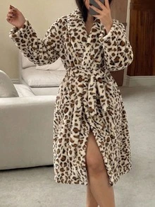 Dazy Plus Thermal Lined Thick Leopard Print Flannel Mid-Length Lapel Collar Autumn/Winter Loungewear Robe - Khaki - View 4