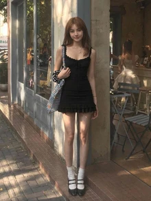 DAZY 女款韓式荷葉邊飾度假短洋裝 夏季 - 黑色 - 查看 1