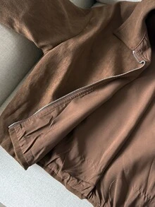 SHEIN 兒童青少年女孩棕色系翻領寬鬆休閒街頭風牛仔職業風秋冬復古棕色做舊PU皮革夾克，返校季 - 棕色 - 查看 5