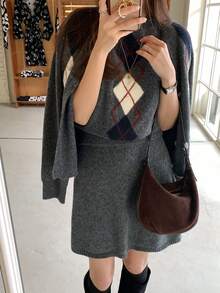DAZY Women's Diamond Pattern Top, Skirt And Cardigan Knit Set - Grey - View 8