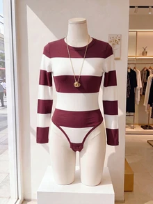 Resyla Fashionable Vintage Casual Basic Round Neck Pink & Burgundy Striped Print Bodysuit - Multicolor - View 3