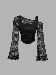 SHEIN MOD Paket 2 Buah Kaos Wanita Kerah Asimetris Berenda 2 in 1 - Hitam dan Putih - View 11