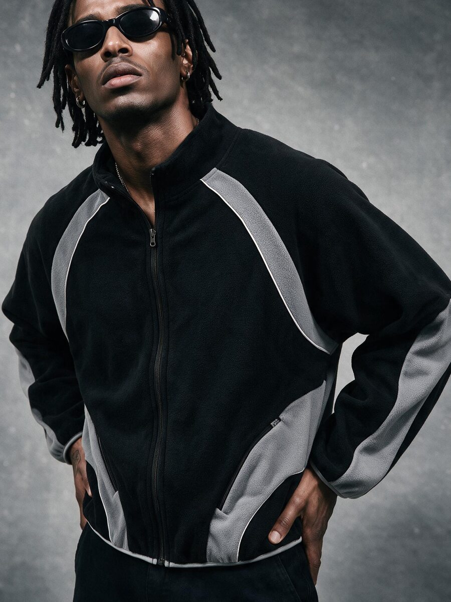 AXEPEAK Men's Comfortable Zipper Long Sleeve Versatile Fleece Jacket - Black - View 1