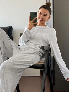 Livesso 2pcs Women Spring Loungewear Set , Contrast Color Loose Long Sleeve Top & Pants, Fall Winter Clothes Pajama, Cozy Outfit - Grey - View 1