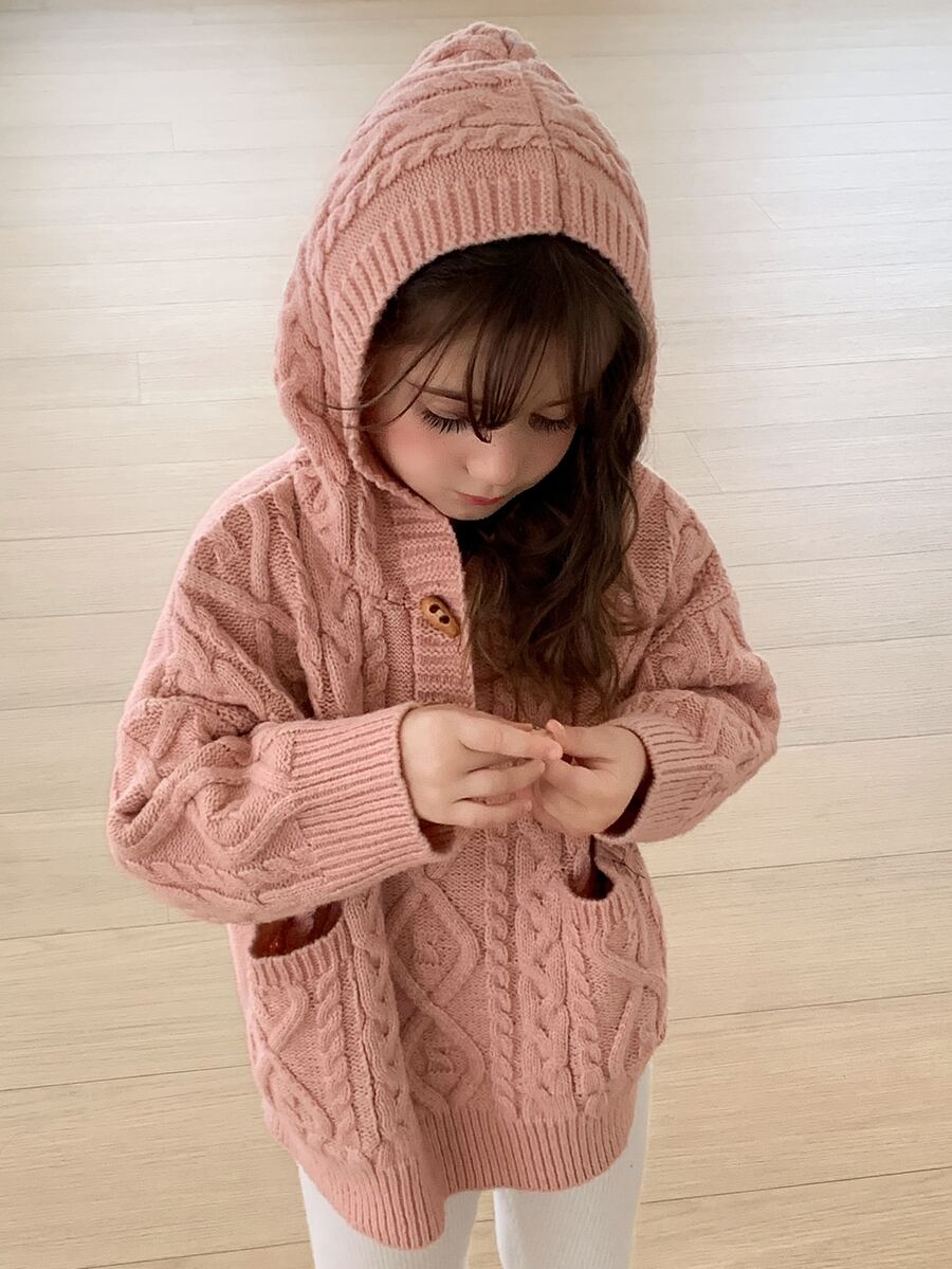 Dazy Kids كنزة صوفية بقلنسوة وأكمام طويلة مزينة بأزرار قرن محبوكة بكابلات للفتيات الصغيرات في فصل الخريف - وردي - مشاهدة 1