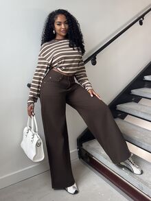 Alexandranx Women's Pocket Button Casual Versatile Daily Wear Wide Leg Jeans - Brown - View 4
