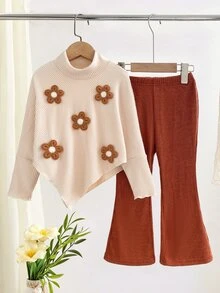 SHEIN Elladie kids 2件組女童幼兒套裝，溫柔復古風，3D鉤編花朵貼飾裝飾，高領蝙蝠袖長袖不對稱下擺上衣，搭配直條紋開衩喇叭褲，獨特時尚套裝，適合日常穿著、休閒聚會，秋冬季 - 卡其色 - 查看 9
