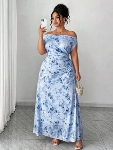 Elenzga فستان ماكسي أنيق بخصر مشدود وكتف مكشوف مع طبعات زهرية مناسب للمناسبات والسهرات للمقاسات الكبيرة - الأزرق - مشاهدة 1