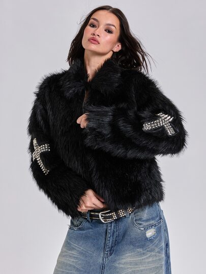 Veste en fausse fourrure ample style Y2K streetwear avec rivets métalliques et design croix pour femmes, automne/hiver