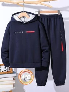 SHEIN 青少年男孩休閒運動學院風極簡寬鬆運動字母圖案抓絨內裡長袖連帽衛衣與運動長褲2件套，適合通勤、上學、日常休閒外出、運動，秋冬穿著 - 寶藍色 - 查看 3