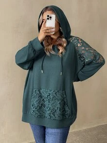 SHEIN CURVE+ بلوزة رياضية نسائية مقاس كبير بلون أخضر سادة مع حواف دانتيل وأكمام راجلان ورباط قابل للسحب وغطاء رأس للخريف - أخضر - مشاهدة 7