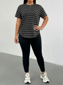 Shapeblank 大尺碼女款秋季時尚休閒極簡黑白條紋短袖上衣搭配黑色緊身褲 2件套－適合外出、聚會或早午餐 - 黑色 - 查看 4
