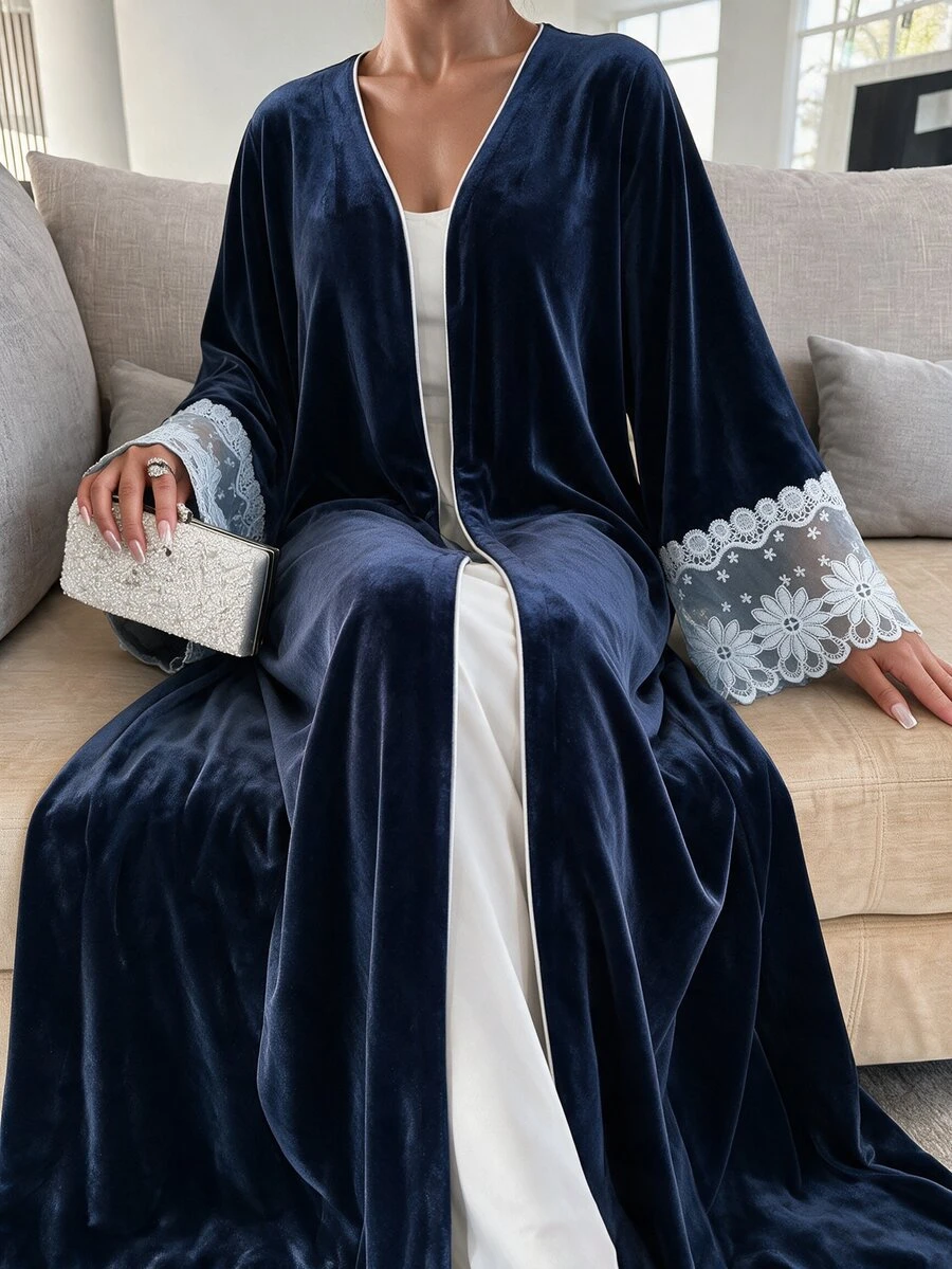 Yasveil 女款海軍藍天鵝絨V領白色蕾絲袖口寬袖前開襟阿巴亞大衣，杜拜中東秋季正式晚宴卡夫坦長袍 - 藍色 - 查看 1
