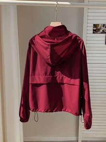 SHEIN EZwear 秋冬款酒紅色休閒大尺碼女款連帽拉鍊外套 - 酒紅色 - 查看 2
