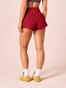 MISSGUIDED High Waist Flowy Running Shorts With Wide Waistband And Side Pockets Mini Length Active Summer Shorts - Red - View 2