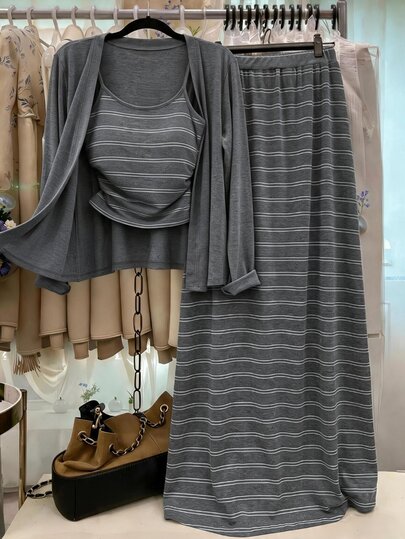 Franclia Women's Plus Size Casual Striped 2 Pieces Set, Loose Comfortable Knit Soft Commute 3 Pieces Set, Women's Autumn Winter Outfit, Casual Daily Set, Gray Striped Skirt, Camisole Top, Simple Cardigan, Solid Color Top Set, Casual