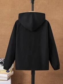 SHEIN 兒童青少年男孩休閒運動日常百搭舒適字母印花連帽寬鬆長袖梭織上衣 - 黑與白 - 查看 4