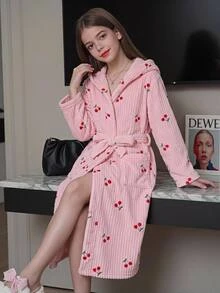 SHEIN 青少年女孩簡約秋冬舒適保暖加厚內裡櫻桃印花居家服 - 淺粉色 - 查看 8