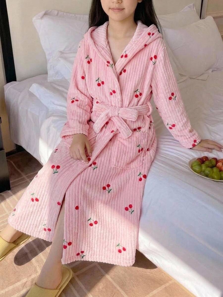 SHEIN 青少年女孩簡約秋冬舒適保暖加厚內裡櫻桃印花居家服 - 淺粉色 - 查看 1