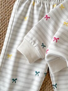 SHEIN Playful Pals 女嬰春夏/秋冬米白色數位條紋印花長袖上衣與寬腿長褲套裝，可愛舒適休閒穿著，適合室內與戶外穿著 - 彩色 - 查看 7