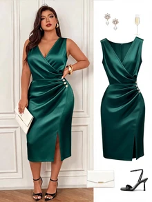 Femmeverse Plus Size Women's Solid Color Overlap V-Neck Pleated Design Sleeveless Elegant Dress - Dark Green - View 1