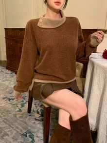 Joudiya Women's Brown Colorblock Patchwork Collared Button Loose Casual Commute Knit Elegant Date T-Shirt, Autumn/Winter - Camel - View 1