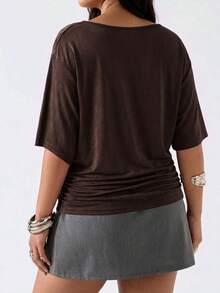 Muchica Plus Size Vintage Fashion Cross Pleated T-Shirt Street Style - Brown - View 2