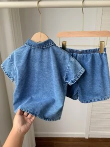 SHEIN 2pcs Young Boy Casual Stylish Comfortable Simple Versatile Loose Fit Soft Short Sleeve Shirt & Shorts Set, Suitable For Spring/Summer, Daily, Sports, Outings, School, Gatherings, Festivals, Photography, Korean Style - Blue - View 2