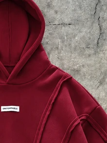 SHEIN Coolqubz 1件青少年男孩極簡高街風純色拼接套頭運動衫，小Logo點綴，舒適面料，獨特版型，秋冬新款，適合多種場合 - 酒紅色 - 查看 3