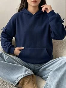 SHEIN 青少年女孩秋冬休閒保暖內裡加厚 3D 蝴蝶結裝飾連帽口袋大版長袖套頭衛衣 皇家藍/海軍藍 日常休閒學院風復古 - 寶藍色 - 查看 1