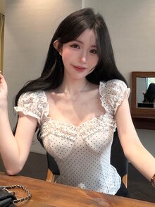 Joudiya Spring & Summer Fashion White Polka Dot Printed Ruffle Trim Crop Top, Fitted, Casual Beach Vacation Style T-Shirt For Women Cute Tops Going Out Tops - White - View 1