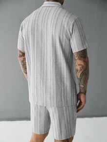 SLATEMANN Men's Grey Summer Casual Vacation Striped Shirt And Shorts Set (2-Piece Set),Button-Down Jacquard Outfit For Everyday Wear,Beach,Old Money Style - Grey - View 5