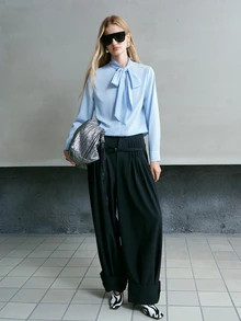 MOTF PREMIUM Áo blouse nữ màu trơn thắt nơ cổ - Màu xanh nhạt - Xem 5