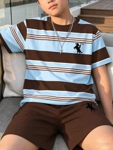 青少年男孩條紋短袖T恤與素色短褲2件式夏季套裝，馬騎圖案學院風休閒配色套裝 - 彩色 - 查看 1
