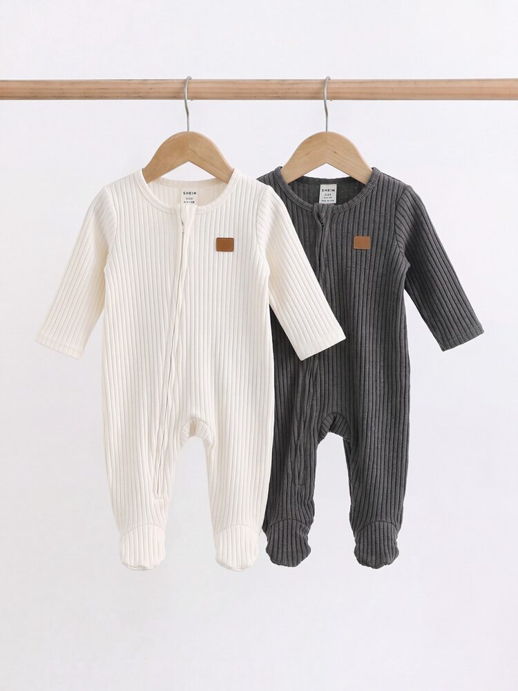 SHEIN Newborn Baby Patch Design Long Sleeve Zipper Front Sleepwear Romper Set - Multicolor - View 3