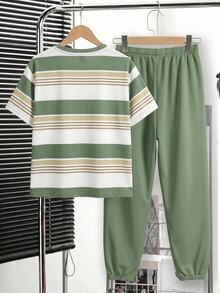 Setelan Kaos dan Celana Panjang Lengan Pendek Leher Bulat Minimalis Kasual Nyaman Modis untuk Anak Laki-laki Remaja dengan Motif Kartun - MultiWarna - View 2