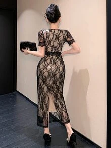 Joudiya 春夏黑色碎花蕾丝连衣裙，优雅百搭，适合情人节、婚礼、派对、时尚活动等场合，修身剪裁，及膝长度，短袖，高开衩设计，女士连衣裙 - 黑色 - 查看 5