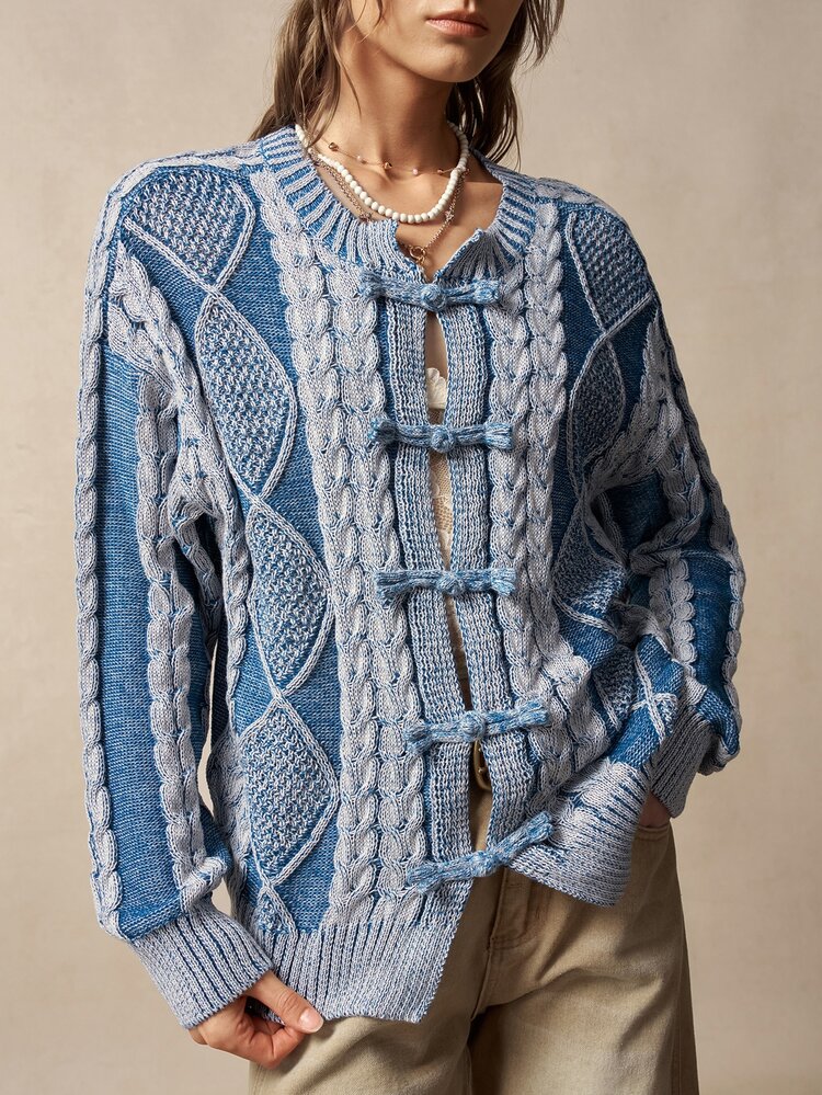 Bohemela 秋冬女款藍色刺繡毛茸茸度假針織水洗開襟衫，復古扭花特殊染製工藝，青蛙造型開襟扣新中式風 - 藍白色 - 查看 7