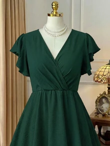 Rometta Vestido envolvente con mangas de mariposa talla grande - Verde Oscuro - Ver 4