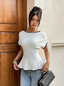 Siren Gaze Ivory Knit Short Sleeve Ruffle Hem Top, Autumn Casual Style, Knitted Knit Top - Apricot - View 3