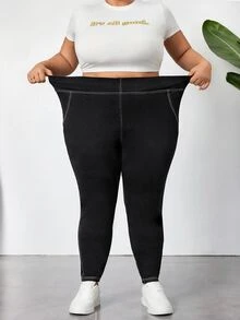 SHEIN CURVE+ 大尺碼女款高腰緊身休閒百搭牛仔褲 - 黑色 - 查看 7