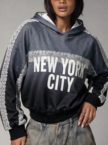 Gowayae Gowayae Fall Clothes For Women Grey Colorblock NYC Print Lace Trim Sweatshirt Oversized Y2K Graphic Sweatshirt - Black - View 4