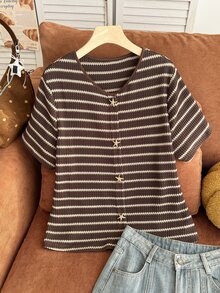 Comfortcana Plus Size Vacation Metal Starfish Button Striped Colorblock T-Shirt - Brown - View 3