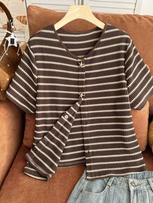 Comfortcana Plus Size Vacation Metal Starfish Button Striped Colorblock T-Shirt - Brown - View 4