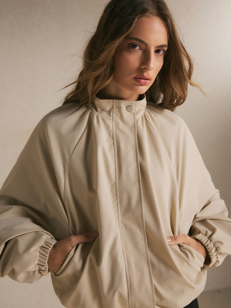 Poéselle Women's Beige Oversized Bomber Jacket – Lightweight Zip-Front Funnel-Neck Jacket With Raglan Sleeve Sleeves And Elastic Cuffs Women Fall Winter Jacket Chic - Apricot - View 5