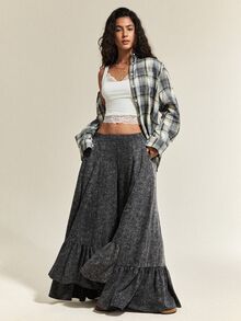 SHEIN The Ultra-High Waist Design Combined With Front-Center Pleats And Wide-Leg Silhouette Not Only Lifts The Waistline But Also Enhances The Leg Shape. It - Black - View 3
