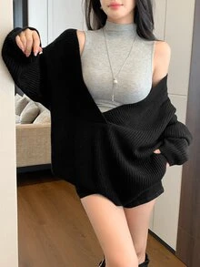 DAZY Women's Black Deep V-Neck Loose Knit Sweater, Layering Casual Commute Street Elegant Base Layer Sweater, Autumn/Winter - Black - View 2