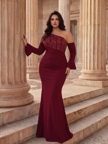 Coutiva Plus Size Women's Rhinestone Decorated Asymmetrical Shoulder Long Sleeve Mermaid Hem Elegant Formal Evening Gown - Burgundy - View 4