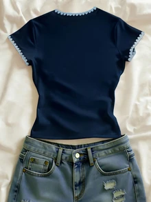 IslaSuriya 海軍藍女款修身圓領 T-shirt，刺繡上衣，貝殼刺繡花卉圖案，休閒熱帶風海灘度假夏季穿搭 - 藍色 - 查看 2